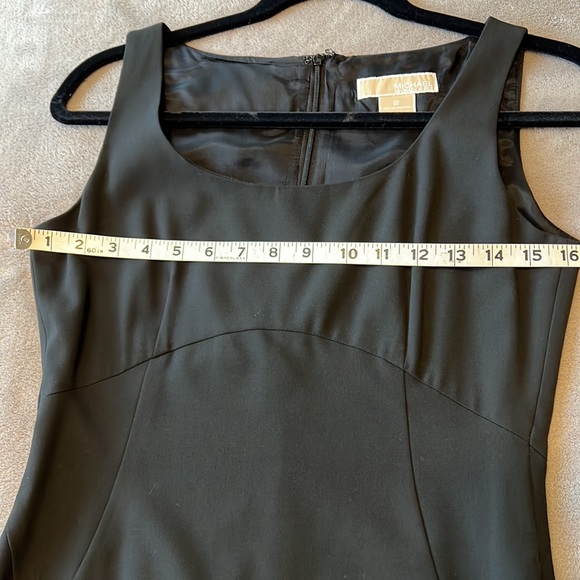 MICHAEL Michael Kors Black Sleeveless Sheath Dress Size 2 - Picture 13 of 15